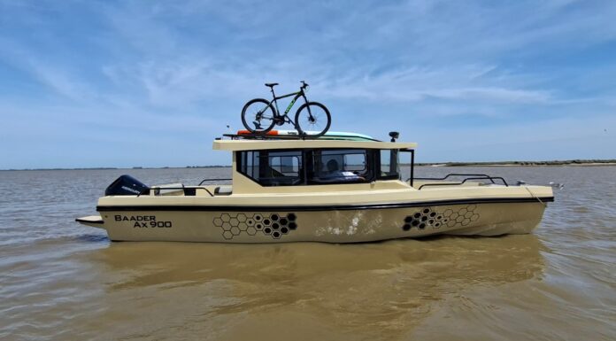 ESLORAS – HOY PRESENTAMOS EL NUEVO BAADER AX 900 POR EL GARAGE TV