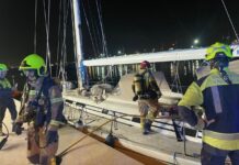 INCENDIO EN UN VELERO EN EL CLUB NÁUTICO DE VALENCIA