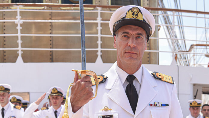 Asumió el Capitán de Navío Jorge Gabriel Cáceres en reemplazo del Capitán de Navío Roberto Ariel Gestoso.