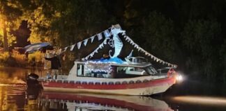 LAS LANCHAS ESCOLARES DIJERON PRESENTE EN LA 41ª FIESTA DE LAS CARROZAS NÁUTICAS