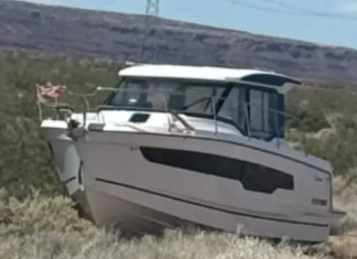 UNA EMBARCACIÓN SE DESPRENDIÓ DE UN CAMIÓN EN LA RUTA 237 Y ESTUVO A PUNTO DE PROVOCAR UNA TRAGEDIA