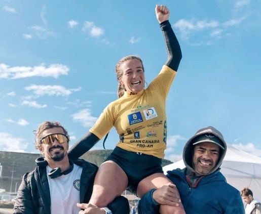 SUP SURF – LUCHY COSOLETO ES CUATRO VECES CAMPEONA MUNDIAL