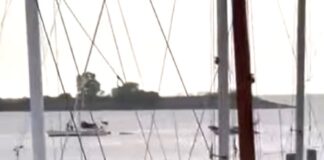 RESCATAN A DOS HOMBRES DESCOMPENSADOS EN UN VELERO EN EL RÍO DE LA PLATA