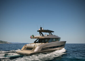 SOLARIS POWER 70 LONG RANGE DEBUTA EN EL BOOT DUSSELDORF