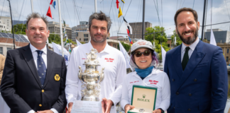 JIANG LIN Y MIN RIVER MARCAN UN HITO EN LA ROLEX SYDNEY HOBART 2025