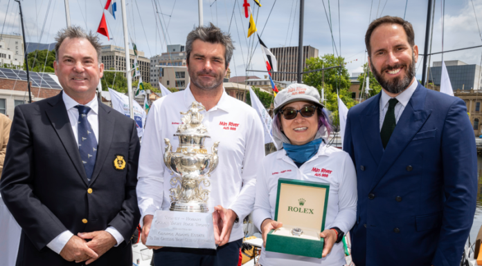 JIANG LIN Y MIN RIVER MARCAN UN HITO EN LA ROLEX SYDNEY HOBART 2025