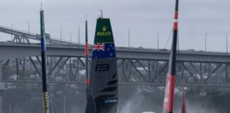COLISIÓN ENTRE NUEVA ZELANDA Y FRANCIA OBLIGÓ A SUSPENDER EL ITM NEW ZEALAND SAIL GRAND PRIX (VIDEO)