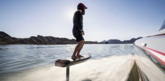 FLITE Y MERCURY RACING PRESENTAN EL RACE: EL EFOIL DE PRODUCCIÓN MÁS RÁPIDO DEL MUNDO