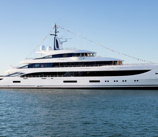 BENETTI AMPLÍA LA SERIE B.NOW 67M CON EL LANZAMIENTO DEL DAGGER Y UNA NUEVA VISIÓN DE LUJO SOSTENIBLE
