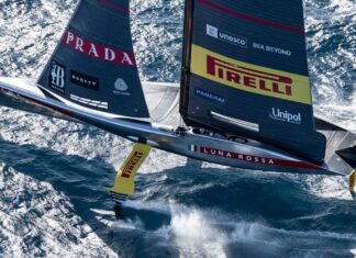 COMIENZA EL “ROAD TO NAPLES 2027” CON LA PRIMERA REGATA PRELIMINAR DE LA 38ª AMERICA’S CUP EN CAGLIARI