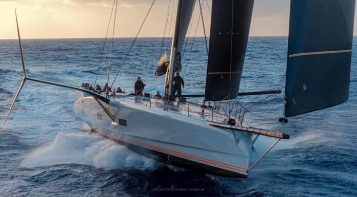 EL BALTIC 111 RAVEN IMPONE UN NUEVO RÉCORD EN LA RORC TRANSATLANTIC RACE (VIDEO)