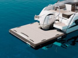 YAMARIN PRESENTA EL AIR DECK, UNA PLATAFORMA INFLABLE QUE AMPLÍA EL ESPACIO DE BAÑO DE SUS EMBARCACIONES