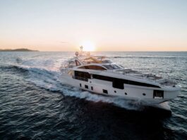 AZIMUT YACHTS SE DESTACÓ EN PALM BEACH CON INNOVACIÓN, DISEÑO Y SU FLOTA MÁS DESTACADA