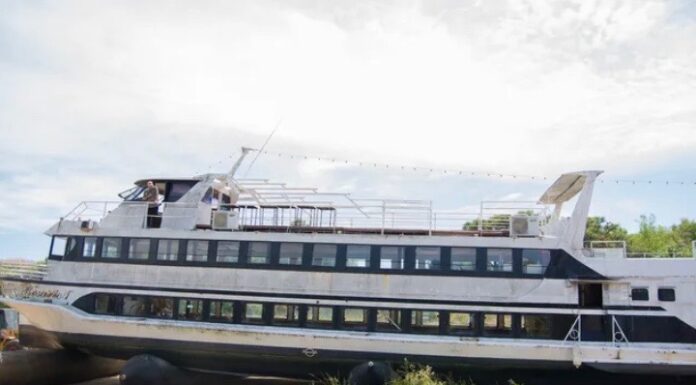 EL BARCO CIUDAD DE ROSARIO INICIÓ SU RESTAURACIÓN Y PREPARA SU REGRESO AL RÍO PARANÁ