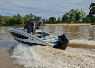 HOY EN ESLORAS: PRESENTAMOS LA VOLANS CC LIFE, DISEÑO Y POTENCIA EN CONSOLA CENTRAL POR EL GARAGE TV