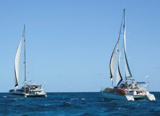 INTENSO OPERATIVO DE BÚSQUEDA POR DOS VELEROS DESAPARECIDOS RUMBO A CUBA