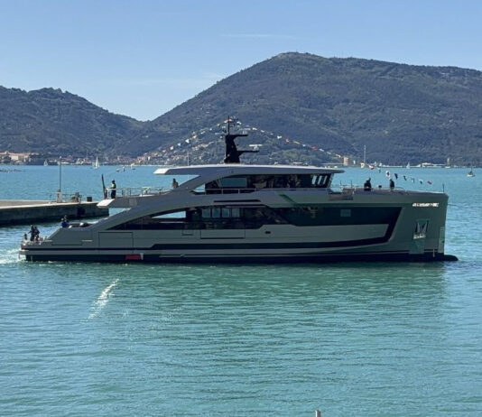 ANTONINI NAVI LANZA EL SEAMORE 34, EL PRIMER YATE TOTALMENTE PERSONALIZADO DE LA MARCA