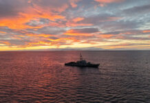 RELEVO DE DOTACIÓN Y OPERACIONES LOGÍSTICAS EN ISLA DE LOS ESTADOS CON LA ARA “INDÓMITA”