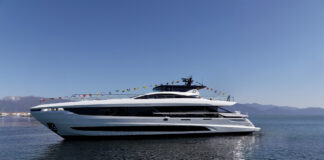 MANGUSTA DE ITALIA LANZA EL PRIMER GRANDSPORT 34