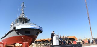 SE REALIZÓ LA BOTADURA DEL REMOLCADOR ARA “PAMPERO”