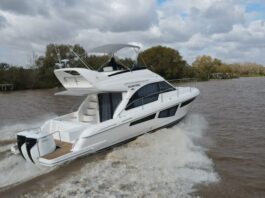 TV – ESLORAS PRESENTA EL RENOVADO CUSTON 40 FLY, AHORA CON MOTORIZACIÓN FUERA DE BORDA