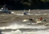 VIDEO – VUELCO DE UNA EMBARCACIÓN MARCÓ LA LARGADA DEL SURUBÍ EN GOYA