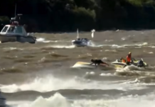 VIDEO – VUELCO DE UNA EMBARCACIÓN MARCÓ LA LARGADA DEL SURUBÍ EN GOYA