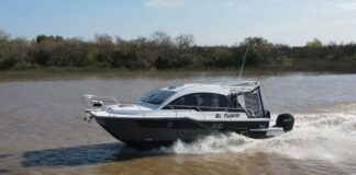 VIDEO – CAT 700 2026: MÁS CONFORT, MEJOR HABITABILIDAD Y GRAN RENDIMIENTO EN EL AGUA