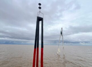 RÍO DE LA PLATA – SEÑALIZAN CON BALIZA LUMINOSA EL CASCO HUNDIDO “BARÓN DE PLATA”