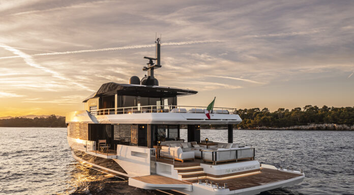ARCADIA YACHTS PRESENTA EL CUARTO CASCO DE SU EXITOSA SERIE A96