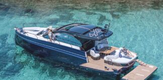 BENETEAU PRESENTÓ EN VENECIA SU NUEVO GRAN TURISMO 50