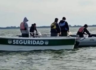 CHASCOMÚS – SEÑALIZAN LA ZONA DONDE SE HUNDIÓ UN VELERO PARA GARANTIZAR LA SEGURIDAD EN LA NAVEGACIÓN