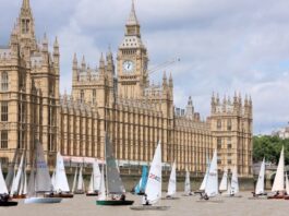 REGATA SOLIDARIA EN EL TÁMESIS: 80 VELEROS COMPITIERON EN EL TIDEWAY DINGHY DERBY EN LONDRES
