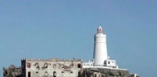 HALLAN UN CUERPO FRENTE A LA ISLA DE FLORES Y PODRÍA CORRESPONDER A UNO DE LOS PESCADORES DESAPARECIDOS EN EL RÍO DE LA PLATA