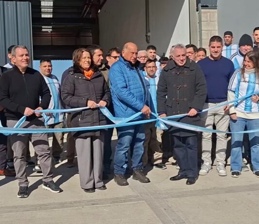 EL ASTILLERO CANESTRARI INAUGURÓ OFICIALMENTE SU NUEVA PLANTA DE PRODUCCIÓN EN TIGRE
