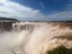 LA CRECIDA DEL RÍO IGUAZÚ OBLIGÓ A CERRAR LA GARGANTA DEL DIABLO EN CATARATAS