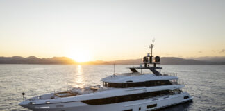 EL BENETTI JUNO 7 GANA EL PREMIO AL “MEJOR YATE A MOTOR”