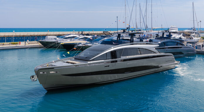 PERSHING PRESENTÓ EL NUEVO GTX90, UN YATE DEPORTIVO QUE AMPLÍA SU EXITOSA GAMA GTX