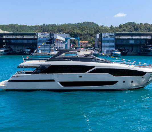RIVA PRESENTA DOS ESTRENOS MUNDIALES EN CANNES: EL 56’ RIVALE SUPER Y EL 96’ ARGO SUPER