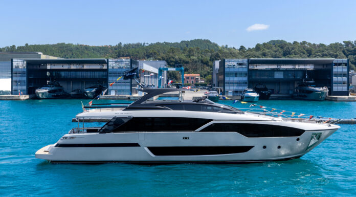RIVA PRESENTÓ EL NUEVO 96′ ARGO SUPER, UN YATE QUE ELEVA EL ESTÁNDAR DEL LUJO ITALIANO