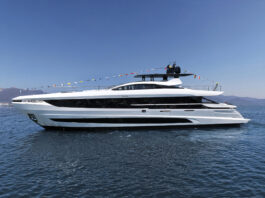 SE HA LANZADO LA SEGUNDA MANGUSTA GRANSPORT 34