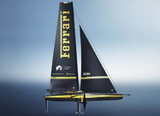 FERRARI HYPERSAIL: EL VELERO QUE QUIERE BATIR EL RÉCORD MUNDIAL DE AUTOSUFICIENCIA EN ALTA MAR