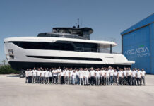 ARCADIA YACHTS LANZA EL SEGUNDO A80