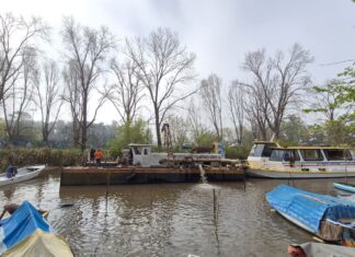 SAN ISIDRO RETIRÓ UNA DRAGA QUE PERMANECÍA ABANDONADA DESDE 2016 EN EL CANAL 33 ORIENTALES