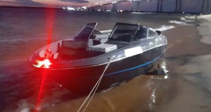 BUSCAN A UN JOVEN CHAQUEÑO DESAPARECIDO EN EL RÍO PARANÁ DURANTE UN TEMPORAL