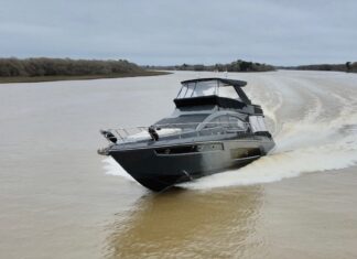 VIDEO – KLASE A 64 FLYBRIDGE: UN EXCLUSIVO EXPONENTE DE LA NÁUTICA ARGENTINA