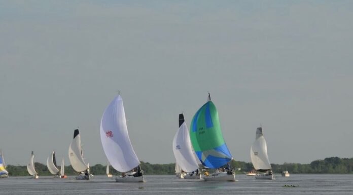 OMEGA SE QUEDÓ CON LA GENERAL EN LA 34ª REGATA ASUNCIÓN-CORRIENTES