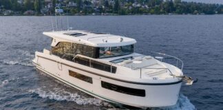 DELPHIA 11: EL NUEVO CRUCERO PENSADO PARA DISFRUTAR DEL AGUA