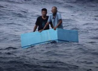 CINCO DÍAS A LA DERIVA EN EL PACÍFICO: UNA HELADERA SE CONVIRTIÓ EN EL SALVAVIDAS DE DOS PESCADORES
