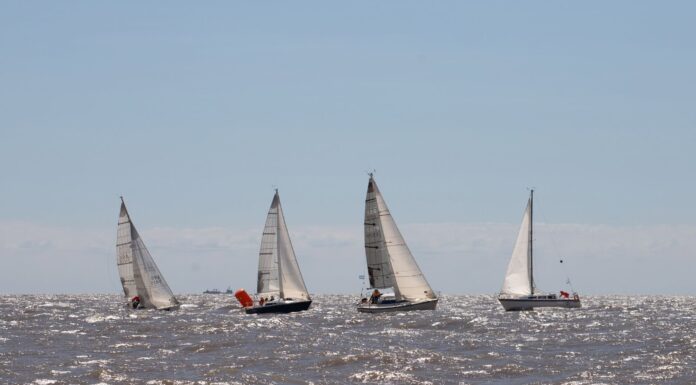 LA FÓRMULA PHRF CORRIÓ EN QUILMES EN HOMENAJE A VITO DUMAS